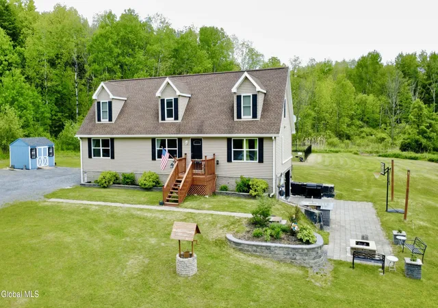 1st image of 170 Sullivan Rd, Esperance, NY 12066 | MLS# 202618569