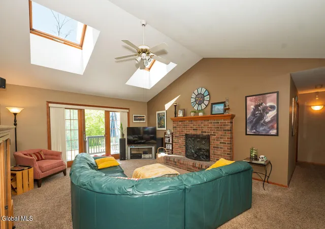 5th image of 21 Belle Ave, Colonie, NY 12110 | MLS# 202618460