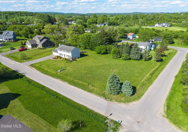 Photo 3 of Sale Pending at 2 Canter Ln, Johnstown, NY 12095 | MLS# 202618519 | Listing updated on 2026-06-26