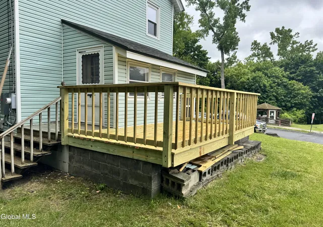Homes for sale in Waterford, NY | 45 6th St, Waterford, NY 12188 | MLS# 202618458
