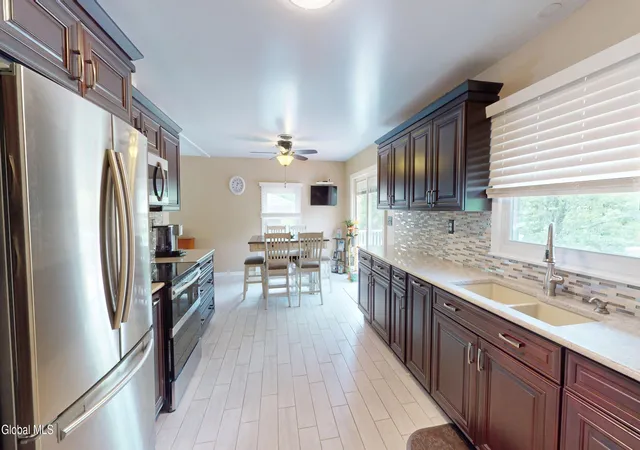 Homes for sale in Coxsackie, NY | 825 County Route 51, Coxsackie, NY 12051 | MLS# 202618462