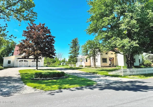 1st image of 944 Stony Point Rd, Schodack, NY 12033 | MLS# 202618780