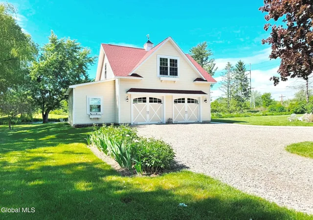 4th image of 944 Stony Point Rd, Schodack, NY 12033 | MLS# 202618780
