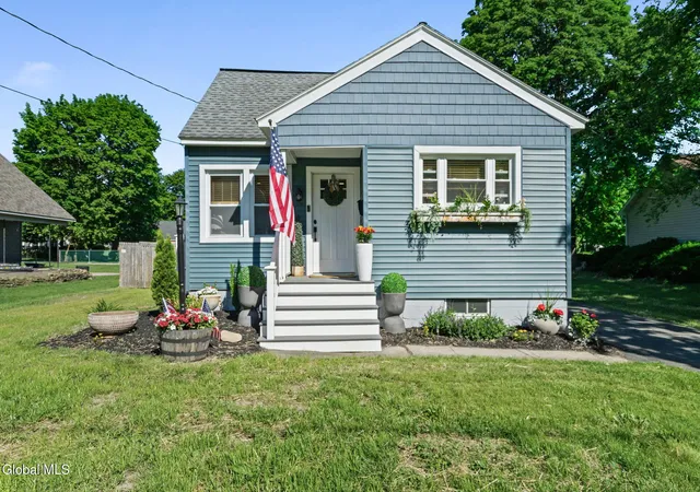 1st image of 17 Wilmarth St, Schenectady, NY 12302 | MLS# 202618777