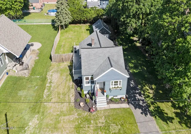2nd image of 17 Wilmarth St, Schenectady, NY 12302 | MLS# 202618777