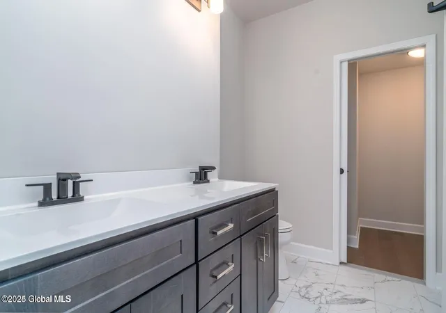 5th image of 32 Priddle Ln, Colonie, NY 12110 | MLS# 202618499