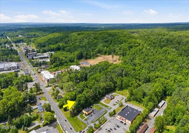 4th image of 645 Saratoga Rd, Wilton, NY 12831 | MLS# 202618682
