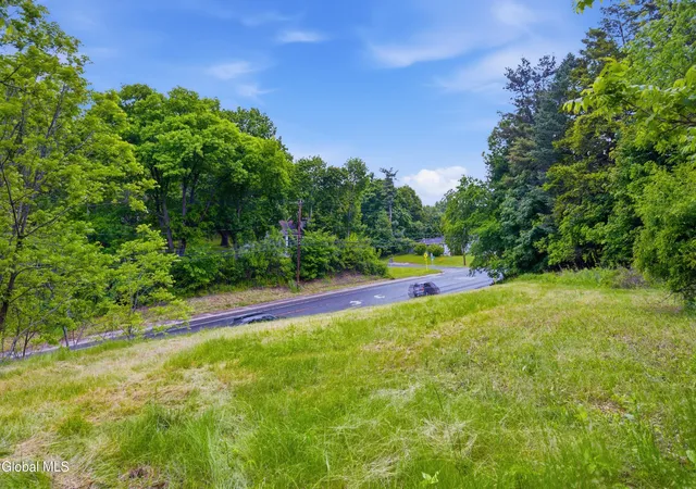 17th image of 598 Hoosick Rd, Troy, NY 12180 | MLS# 202619131