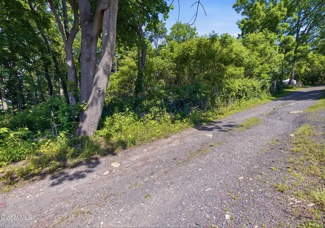4th image of 598 Hoosick Rd, Troy, NY 12180 | MLS# 202619131