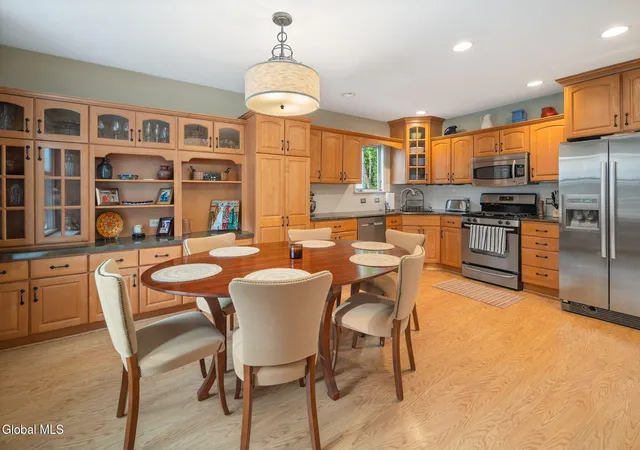 Photo 2 of Sale Pending at 1130 S Country Clb Dr, Schenectady, NY 12309 | MLS# 202619938 | Listing updated on 2026-07-27