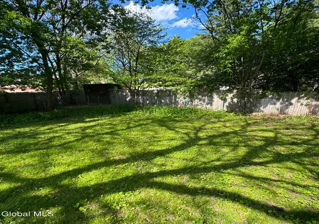 13th image of 10 Milton St, Albany, NY 12205 | MLS# 202618585