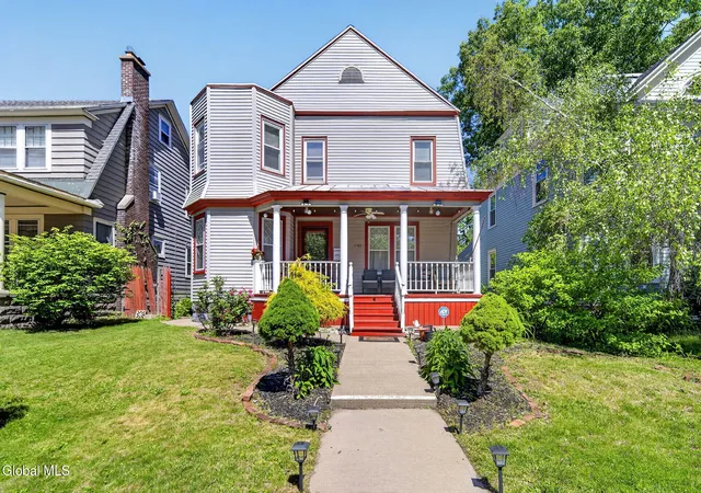 Photo 1 of Single family home for sale at 1043 Glenwood Blvd, Schenectady, NY 12308 | MLS# 202619779 | Listing updated on 2026-09-11