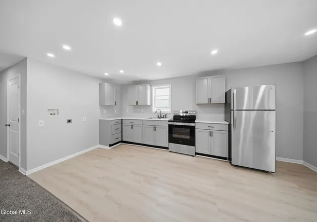 3rd image of 415 4Th St, Troy, NY 12180 | MLS# 202618691