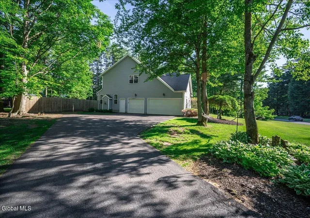 4th image of 38 Greylock Dr, Wilton, NY 12831 | MLS# 202619156