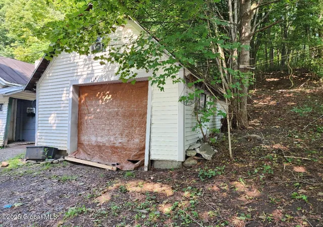 3rd image of 133 Main St, East Worcester, NY 12064 | MLS# 202618581