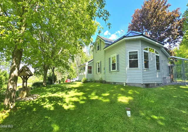 Photo 3 of Sale Pending at 706 E Lykers Rd, Sprakers, NY 12166 | MLS# 202618621 | Listing updated on 2026-10-01