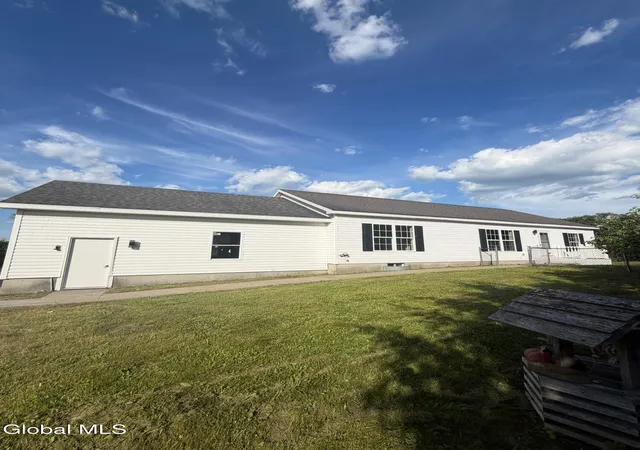 Homes for sale in Ghent, NY | 1941 S New York 66, Ghent, NY 12075 | MLS# 202618645