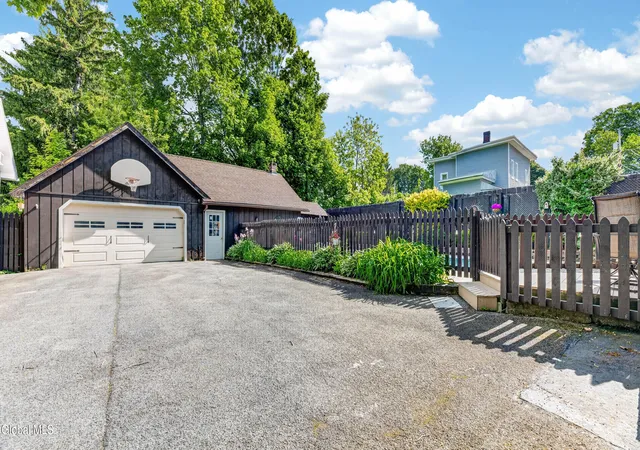 2nd image of 19 W Montgomery St, Johnstown, NY 12095 | MLS# 202618654