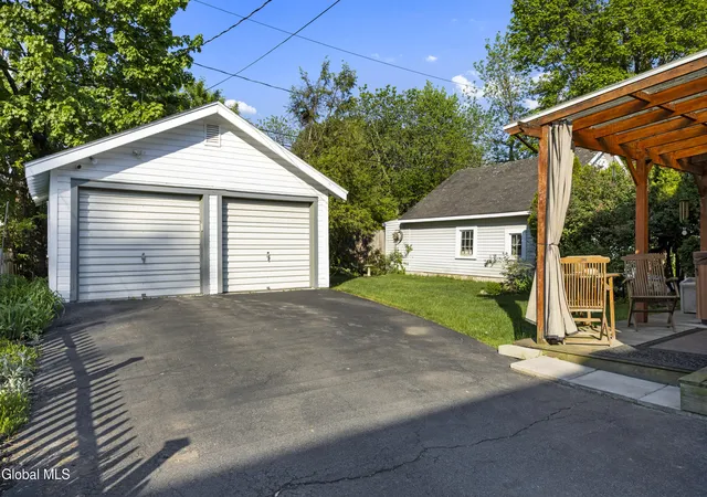 Homes for sale in Niskayuna, NY | 2165 Story Ave, Niskayuna, NY 12309 | MLS# 202618760
