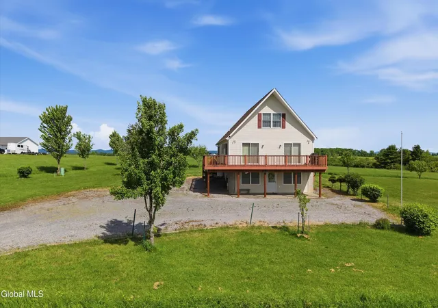 Homes for sale in Fort Edward, NY | 329 Blackhouse Rd, Fort Edward, NY 12828 | MLS# 202618686