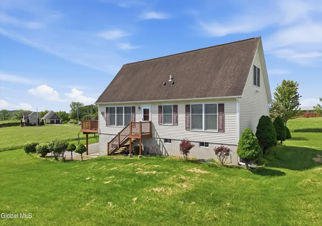 Homes for sale in Fort Edward, NY | 329 Blackhouse Rd, Fort Edward, NY 12828 | MLS# 202618686