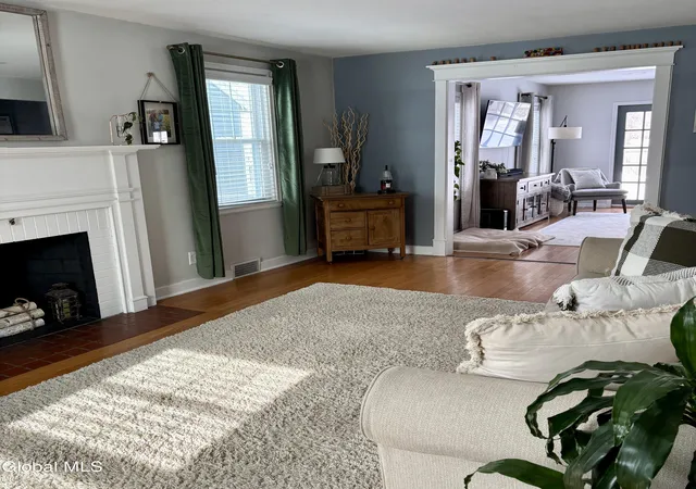 Homes for sale in Niskayuna, NY | 2317 Barcelona Rd, Niskayuna, NY 12309 | MLS# 202618782
