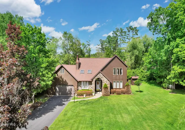 Homes for sale in Sand Lake, NY | 3 Hickory Ln, Sand Lake, NY 12018 | MLS# 202618716
