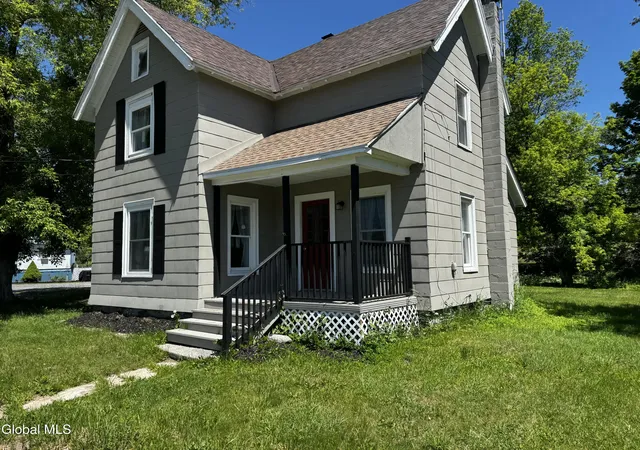 Homes for sale in Gloversville, NY | 108 Old Peck Hill Rd, Gloversville, NY 12078 | MLS# 202618706