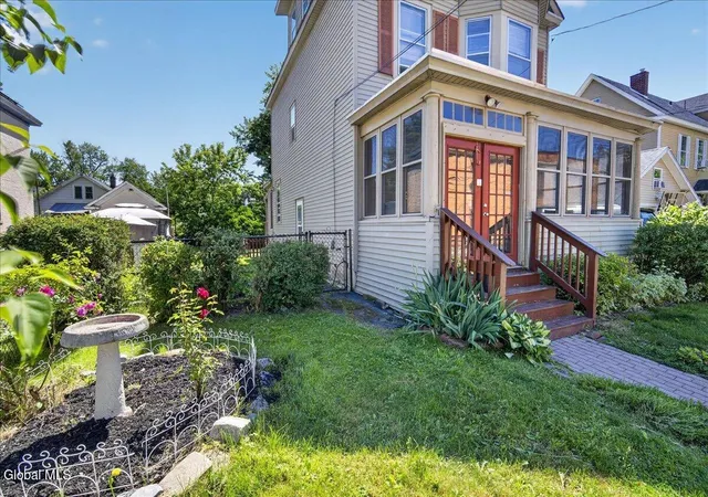 4th image of 3 Sand St, Albany, NY 12209 | MLS# 202619226
