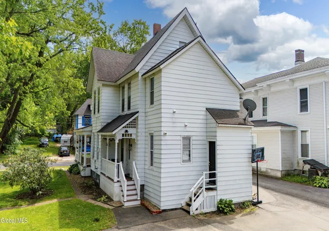 Listing Photo 4 - Condo for sale in building located at 59 Prospect Ave, Gloversville, NY 12078