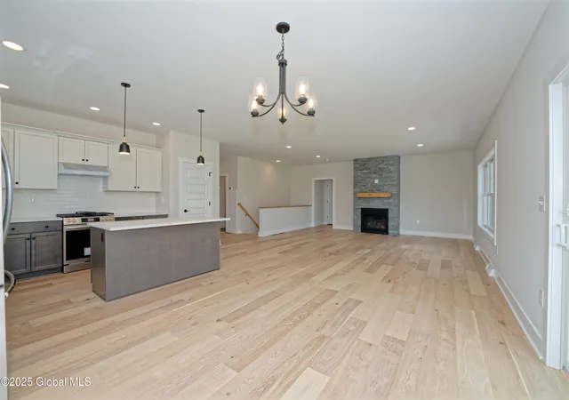 Photo 3 of Single family home for sale at 2802 Phillips Rd, Castleton On Hudson, NY 12033 | MLS# 202618884 | Listing updated on 2026-08-30