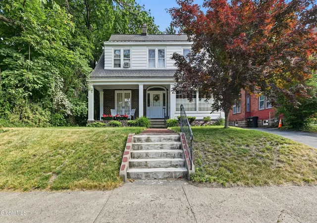 Photo 3 of Sale Pending at 1169 Oxford Pl, Schenectady, NY 12308 | MLS# 202619509 | Listing updated on 2026-06-26