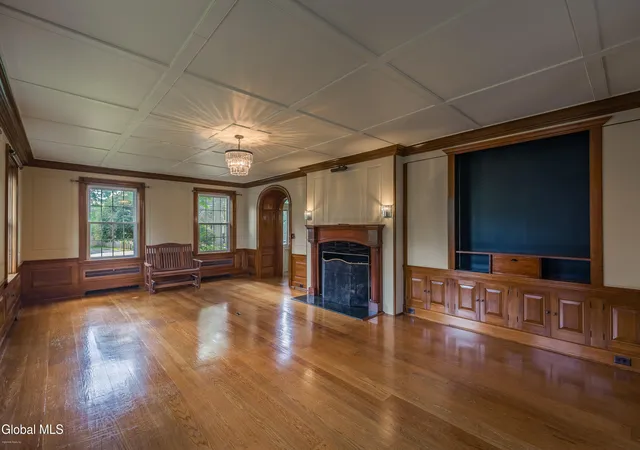 Homes for sale in Fort Edward, NY | 232 Broadway, Fort Edward, NY 12828 | MLS# 202618880