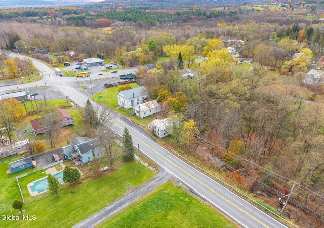 Homes for sale in Esperance, NY | 3577 Hwy Route 20, Esperance, NY 12160 | MLS# 202618999