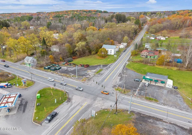 Homes for sale in Esperance, NY | 3577 Hwy Route 20, Esperance, NY 12160 | MLS# 202618999