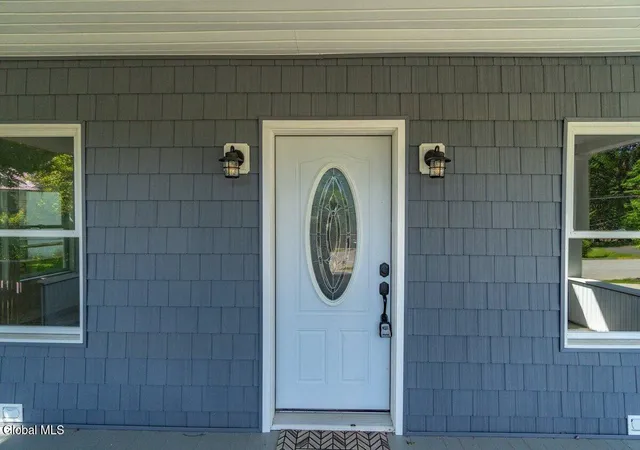 Photo 4 of Single family home for sale at 75 Mcgillis Ave, Lake George, NY 12845 | MLS# 202618869 | Listing updated on 2026-09-17