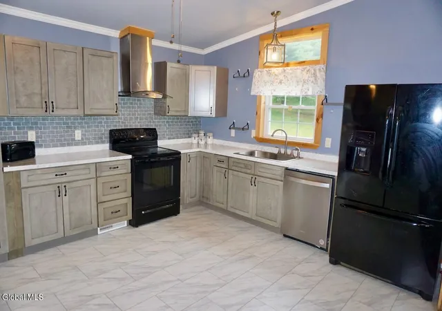 4th image of 3889 State Hwy 10, Saint Johnsville, NY 13452 | MLS# 202619016