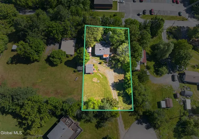 Photo 3 of Single family home for sale at 89 Maple Ave, Hunter, NY 12442 | MLS# 202618975 | Listing updated on 2026-09-17