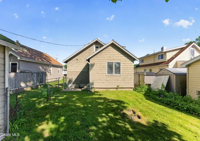 4th image of 30 Fern Ave, Colonie, NY 12205 | MLS# 202619344