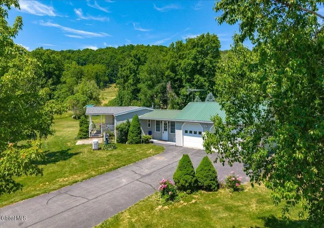 57th image of 354 Hughes Rd, Amsterdam, NY 12010 | MLS# 202619364