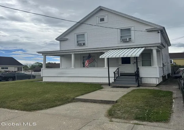 Homes for sale in Schenectady, NY | 876 Thompson St, Schenectady, NY 12306 | MLS# 202619120