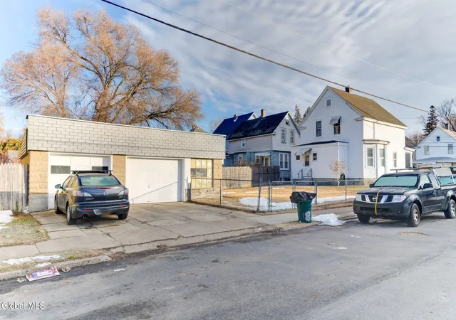 Homes for sale in Schenectady, NY | 876 Thompson St, Schenectady, NY 12306 | MLS# 202619120