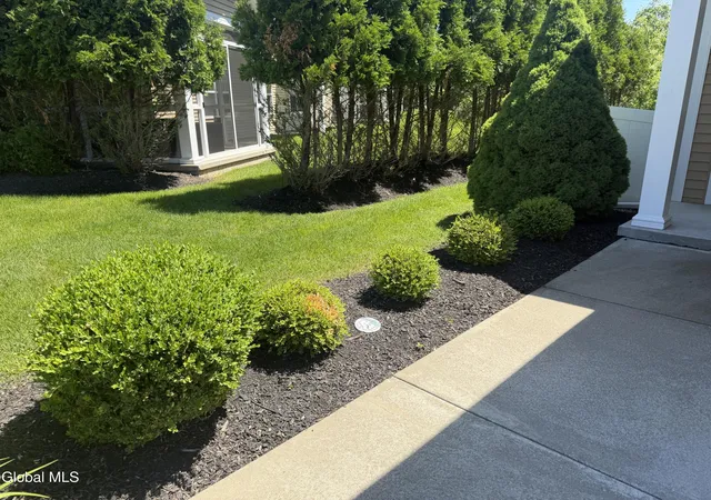 Photo 3 of Sale Pending at 23 Stacey Ct, Cohoes, NY 12047 | MLS# 202619143 | Listing updated on 2026-08-31