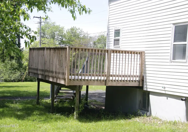 Homes for sale in Rensselaer, NY | 2 Lunis Ave, Rensselaer, NY 12144 | MLS# 202619129