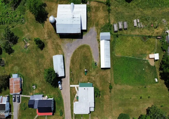 2nd image of 564 W Ames Rd, Canajoharie, NY 13317 | MLS# 202619107