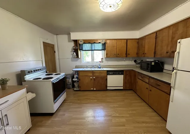 Photo 2 of Single family home for sale at 564 W Ames Rd, Canajoharie, NY 13317 | MLS# 202619107 | Listing updated on 2026-09-21