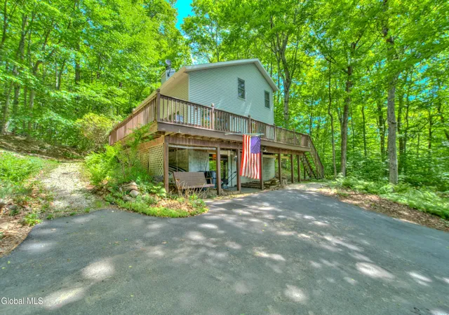 Photo 1 of Single family home for sale at 601 N Shore Peck Lake Rd, Gloversville, NY 12078 | MLS# 202619170 | Listing updated on 2026-08-31