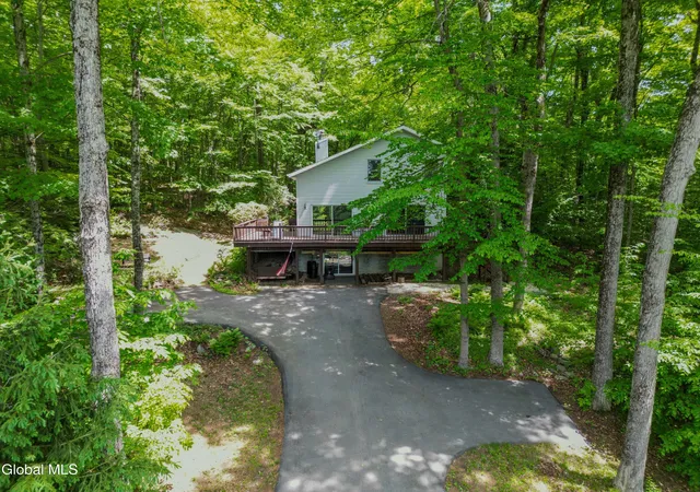 Photo 3 of Single family home for sale at 601 N Shore Peck Lake Rd, Gloversville, NY 12078 | MLS# 202619170 | Listing updated on 2026-08-31