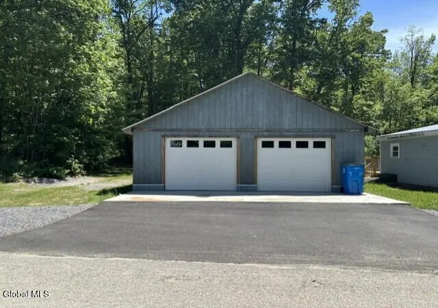Homes for sale in Gloversville, NY | 162 S Pine St, Gloversville, NY 12078 | MLS# 202619306