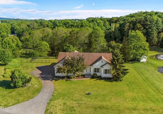 Homes for sale in Poestenkill, NY | 109 Abbey Rd, Poestenkill, NY 12140 | MLS# 202619106